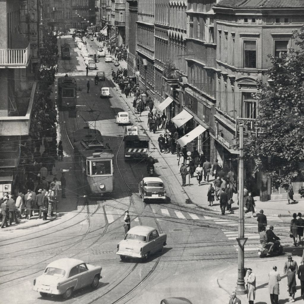 Jurišićeva ulica oko 1965. godine